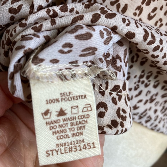 NWT Hem & Thread Cheetah Frills Smocked Ivory Mocha Bohemian Top Blouse - Picture 9 of 11